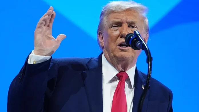 Trump_6 ট্রাম্পের দাবি: যুক্তরাষ্ট্রের সঙ্গে চুক্তিতে মরিয়া ইরান, না হলে চলতে পারে সামরিক অভিযান