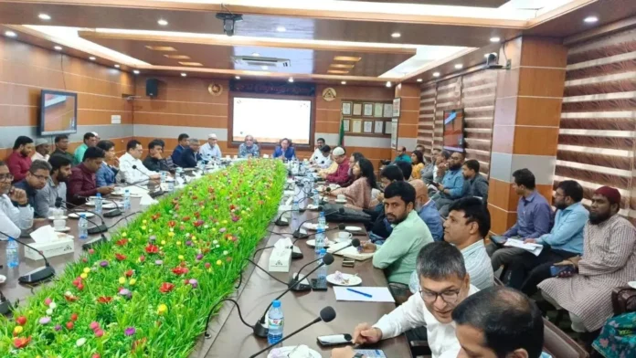 টুথপেস্টে মাইক্রোপ্লাস্টিক গবেষণা: প্রতিবেদন প্রকাশের আগে বিএসটিআইকে জানানোর দাবি শিল্পখাতের