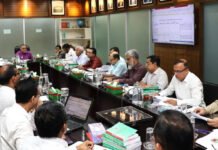 স্থানীয় সরকার নির্বাচন সামনে রেখে আইন ও আচরণবিধি সংশোধনে বৈঠকে নির্বাচন কমিশন স্থানীয় সরকার নির্বাচন সামনে রেখে আইন ও আচরণবিধি সংশোধনে বৈঠকে নির্বাচন কমিশন