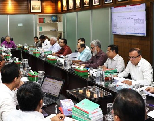 স্থানীয় সরকার নির্বাচন সামনে রেখে আইন ও আচরণবিধি সংশোধনে বৈঠকে নির্বাচন কমিশন স্থানীয় সরকার নির্বাচন সামনে রেখে আইন ও আচরণবিধি সংশোধনে বৈঠকে নির্বাচন কমিশন