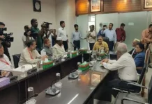 নির্বাচন কমিশনের সঙ্গে বৈঠকে বাংলাদেশ জামায়াতে ইসলামী নির্বাচন কমিশনের সঙ্গে বৈঠকে জামায়াতে ইসলামী, নেতৃত্বে মিয়া গোলাম পরওয়ার