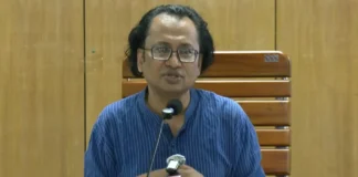 পলায়নকালে ইমিগ্রেশন আইন ভঙ্গের দায়ে শেখ হাসিনার বিরুদ্ধে মামলা হবে: তথ্য উপদেষ্টা ডা. জাহেদ উর রহমান পলায়নকালে ইমিগ্রেশন আইন ভঙ্গের দায়ে শেখ হাসিনার বিরুদ্ধে মামলা হবে: তথ্য উপদেষ্টা ডা. জাহেদ উর রহমান