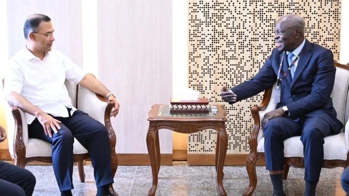 prime minsiter প্রধানমন্ত্রী তারেক রহমানের সঙ্গে আইএলও মহাপরিচালকের সাক্ষাৎ, শ্রম সংস্কার ও কর্মসংস্থান নিয়ে আলোচনা