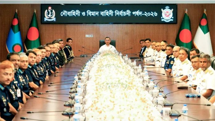 রাজনৈতিক মতাদর্শের ঊর্ধ্বে উঠে কর্মকর্তাদের পদোন্নতি দিতে হবে: প্রধানমন্ত্রী