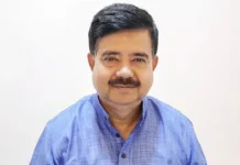 ‘প্রশাসনের একাংশ সরকারকে ব্যর্থ করতে তৎপর, সামনে ঘোর অন্ধকার’ ‘প্রশাসনের একাংশ সরকারকে ব্যর্থ করতে তৎপর, সামনে ঘোর অন্ধকার’