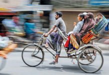 ঢাকার মূল সড়কে ব্যাটারিচালিত রিকশা চলবে না, ৮ জোনে অভ্যন্তরীণ সড়কে চলাচলের পরিকল্পনা ঢাকার মূল সড়কে ব্যাটারিচালিত রিকশা চলবে না, ৮ জোনে অভ্যন্তরীণ সড়কে চলাচলের পরিকল্পনা