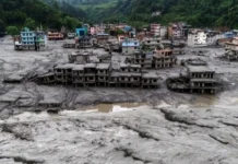 নেপালে ভয়াবহ বন্যায় নিহত ৯০৩, নিখোঁজ ৪ হাজার ২০০-এর বেশি নেপালে ভয়াবহ বন্যায় নিহত ৯০৩, নিখোঁজ ৪ হাজার ২০০-এর বেশি