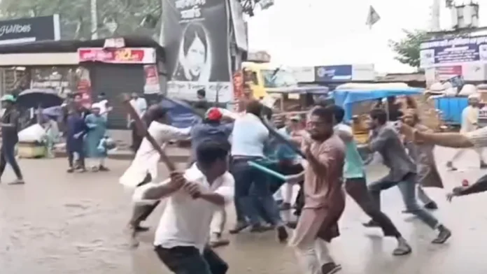 নারায়ণগঞ্জে ছাত্রশিবির-ছাত্রদলের সংঘর্ষ, আহত অন্তত ১৫