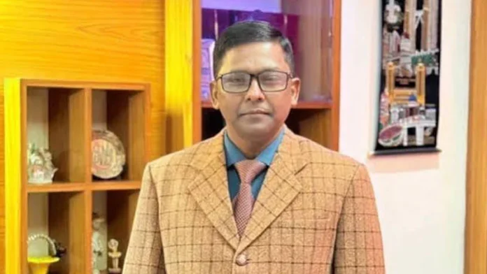 যৌন হয়রানি ও একাডেমিক দুর্নীতির দায়ে রাবি অধ্যাপক স্থায়ীভাবে চাকরিচ্যুত