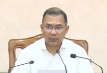 প্রশাসনে বড় সংস্কার, শতাধিক কর্মকর্তা নজরদারিতে; জবাবদিহিমূলক রাষ্ট্র গঠনের বার্তা সরকারের প্রশাসনে বড় সংস্কার, শতাধিক কর্মকর্তা নজরদারিতে; জবাবদিহিমূলক রাষ্ট্র গঠনের বার্তা সরকারের