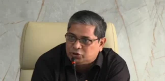 ব্যাটারিচালিত রিকশা পেতে হবে সৌরবিদ্যুতে চার্জ, জানালেন প্রতিমন্ত্রী ব্যাটারিচালিত রিকশা পেতে হবে সৌরবিদ্যুতে চার্জ, জানালেন প্রতিমন্ত্রী