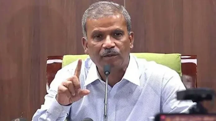 রাড্ডা স্বাস্থ্যকেন্দ্রে হামলা গুরুতর অপরাধ: আসিফ নজরুল
