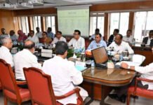 জনগণের অর্থের প্রতিটি পয়সা সঠিকভাবে ব্যয়ের নির্দেশ প্রধানমন্ত্রীর জনগণের অর্থের প্রতিটি পয়সা সঠিকভাবে ব্যয়ের নির্দেশ প্রধানমন্ত্রীর