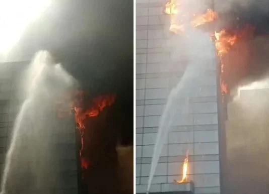 নিয়ন্ত্রণে এসেছে টঙ্গীর ওষুধ কারখানার আগুন নিয়ন্ত্রণে এসেছে টঙ্গীর ওষুধ কারখানার আগুন