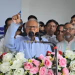 রিজভীর অভিযোগ: অর্থ লুটপাট করে বিদেশে বিলাসী জীবন, দেশ অস্থিতিশীল করার চেষ্টা রিজভীর অভিযোগ: অর্থ লুটপাট করে বিদেশে বিলাসী জীবন, দেশ অস্থিতিশীল করার চেষ্টা